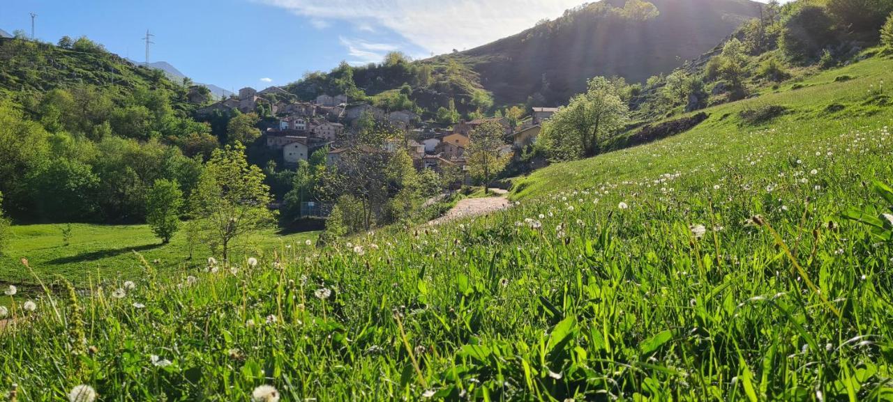 Taberna De Tresviso Otel Dış mekan fotoğraf