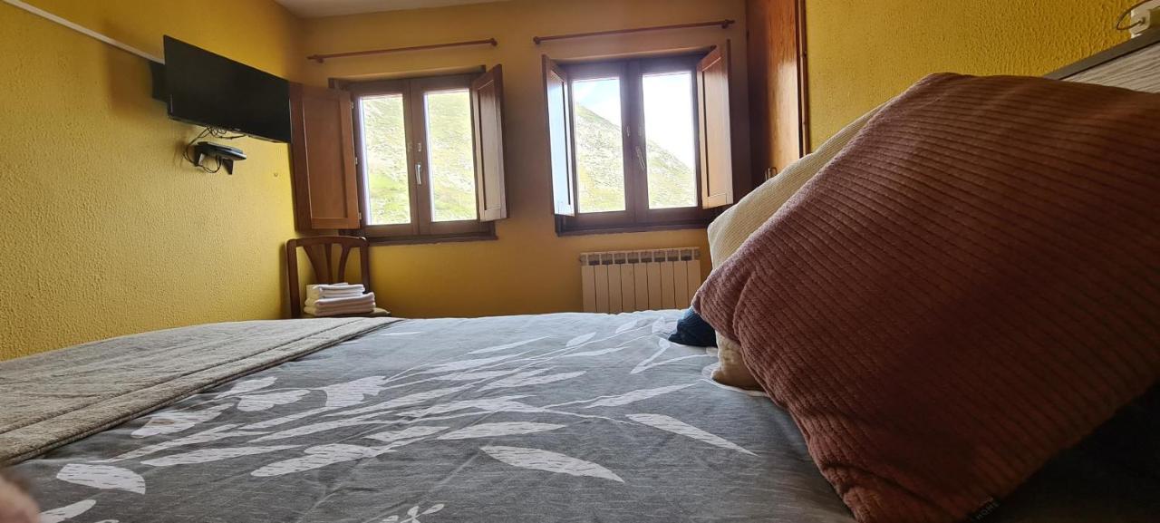 Taberna De Tresviso Otel Dış mekan fotoğraf